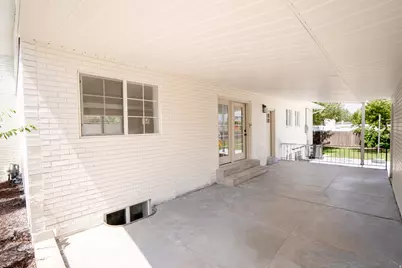 1211 E Brekenridge Dr, Murray, UT 84117 - Photo 2