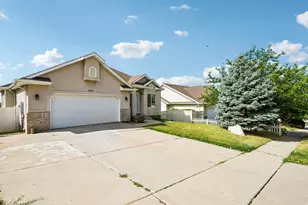 1204 E 3225 N, Layton, UT 84040 - Photo 10