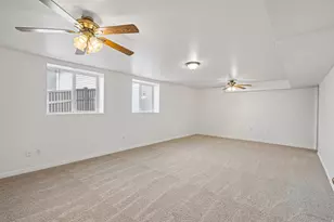 1204 E 3225 N, Layton, UT 84040 - Photo 28
