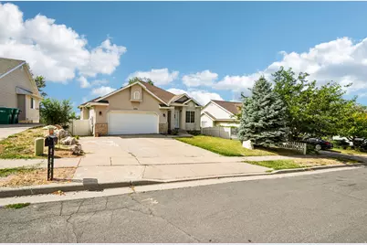 1204 E 3225 N, Layton, UT 84040 - Photo 8