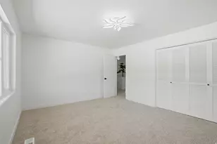 725 E 3 Fountains Cir, Murray, UT 84107 - Photo 22