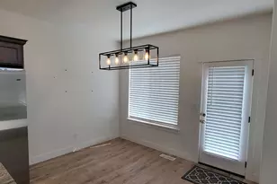 274 N Eaglewood Dr W, Saratoga Springs, UT 84045 - Photo 6