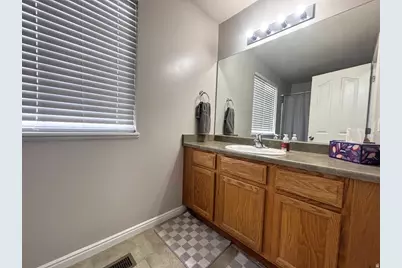 8843 S Humboldt Ct, West Jordan, UT 84081 - Photo 16
