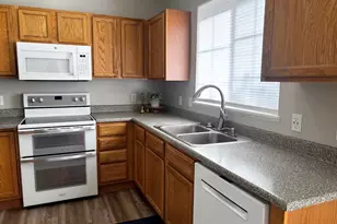 8843 S Humboldt Ct, West Jordan, UT 84081 - Photo 6