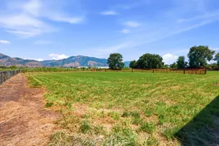 768 S 1900 W, Marriott-Slaterville City, UT 84404 - Photo 34