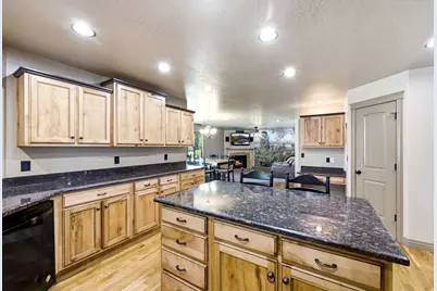 768 S 1900 W, Marriott-Slaterville City, UT 84404 - Photo 44