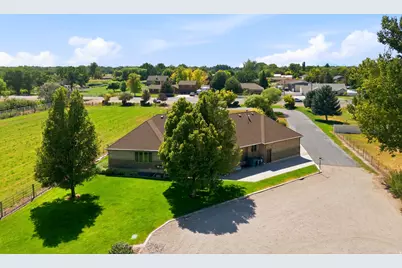 768 S 1900 W, Marriott-Slaterville City, UT 84404 - Photo 12