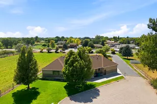 768 S 1900 W, Marriott-Slaterville City, UT 84404 - Photo 12