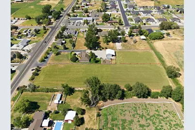 768 S 1900 W, Marriott-Slaterville City, UT 84404 - Photo 8