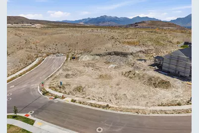 9602 N Bluebell Dr #401, Eagle Mountain, UT 84005 - Photo 4
