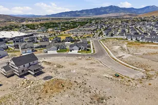 9602 N Bluebell Dr, Eagle Mountain, UT 84005 - Photo 1
