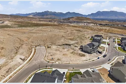 9602 N Bluebell Dr #401, Eagle Mountain, UT 84005 - Photo 6