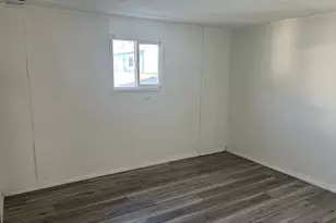 597 N State St, Orem, UT 84057 - Photo 8