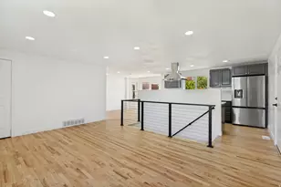 282 E 1400 N, Bountiful, UT 84010 - Photo 2