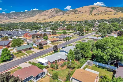 282 E 1400 N, Bountiful, UT 84010 - Photo 36