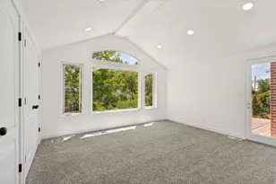 282 E 1400 N, Bountiful, UT 84010 - Photo 18