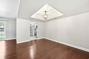 600 E Marshwood Ln, Murray, UT 84107 - Photo 4