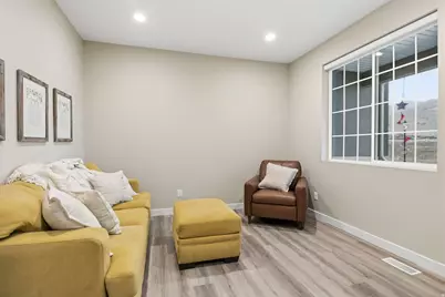 1498 S Loveland Ln, Saratoga Springs, UT 84045 - Photo 18