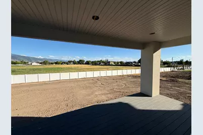 1427 W Willow Brook Ln, Kaysville, UT 84037 - Photo 10