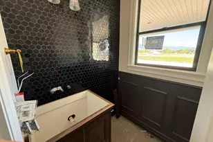 1427 W Willow Brook Ln, Kaysville, UT 84037 - Photo 10
