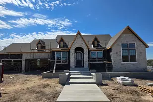 1427 W Willow Brook Ln, Kaysville, UT 84037 - Photo 2