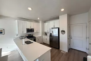 15464 S Midnight Way, Bluffdale, UT 84065 - Photo 6