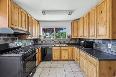 1500 N 300 W, Provo, UT 84604 - Photo 2