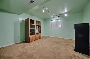 2498 W Swasey Dr, Taylorsville, UT 84129 - Photo 28