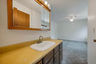 2498 W Swasey Dr, Taylorsville, UT 84129 - Photo 18