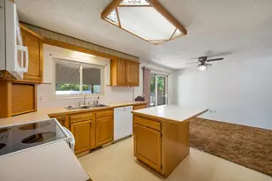 2498 W Swasey Dr, Taylorsville, UT 84129 - Photo 10