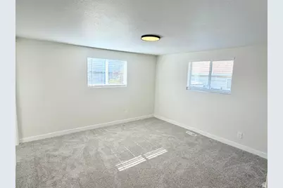3205 S 4000 W, West Valley, UT 84120 - Photo 14