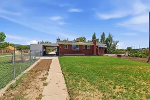 55 E 400 N, Nephi, UT 84648 - Photo 24