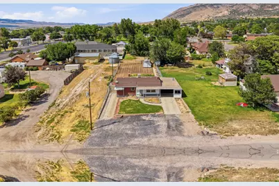 55 E 400 N, Nephi, UT 84648 - Photo 30