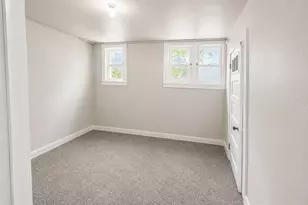 548 N Coumbus St W, Salt Lake City, UT 84103 - Photo 34