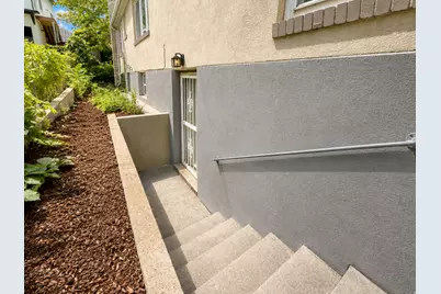 548 N Coumbus St W, Salt Lake City, UT 84103 - Photo 6