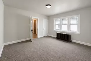 548 N Coumbus St W, Salt Lake City, UT 84103 - Photo 28