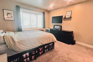 861 W Columbia Ln N, Provo, UT 84604 - Photo 10