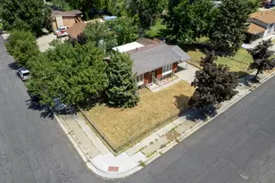 1352 W 2600 N, Clinton, UT 84015 - Photo 34