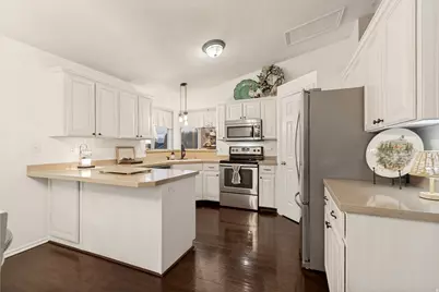 5114 W Eagle Wood Dr, West Valley, UT 84120 - Photo 10