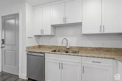 875 S Depot St #246 B, Clearfield, UT 84015 - Photo 8