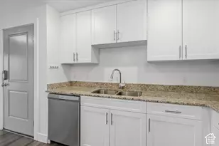 875 S Depot St, Clearfield, UT 84015 - Photo 8