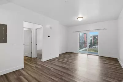 875 S Depot St #246 B, Clearfield, UT 84015 - Photo 2