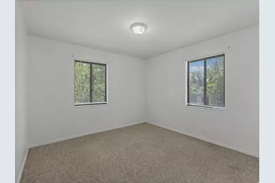 4404 S 2900 E, Holladay, UT 84124 - Photo 12