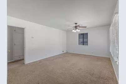 4404 S 2900 E, Holladay, UT 84124 - Photo 6