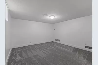 4404 S 2900 E, Holladay, UT 84124 - Photo 18