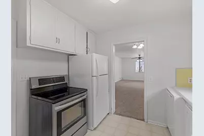 4404 S 2900 E, Holladay, UT 84124 - Photo 8