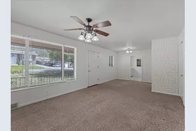 4404 S 2900 E, Holladay, UT 84124 - Photo 4