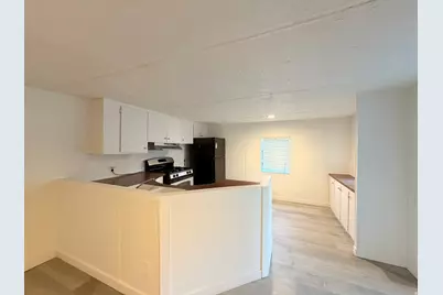 27 N Engstrom Way W #227, Layton, UT 84040 - Photo 6