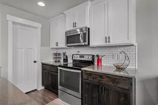 4904 W Yellow Topaz Dr, Herriman, UT 84096 - Photo 12