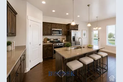 4462 W Lone Shadow Ln S, Herriman, UT 84096 - Photo 6